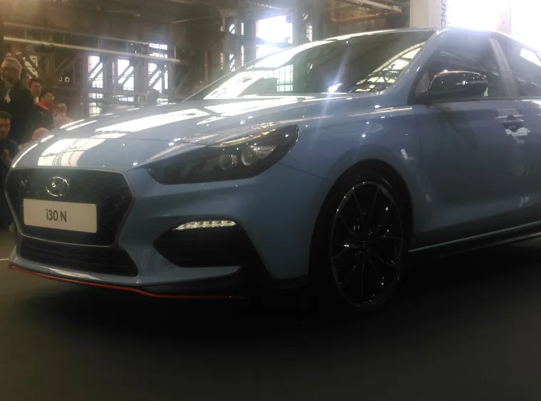 NET.HR NA SVJETSKOJ PREMIJERI HYUNDAIJA I30 N: Snažni Korejac napada poziciju legendarnog Golfa GTI