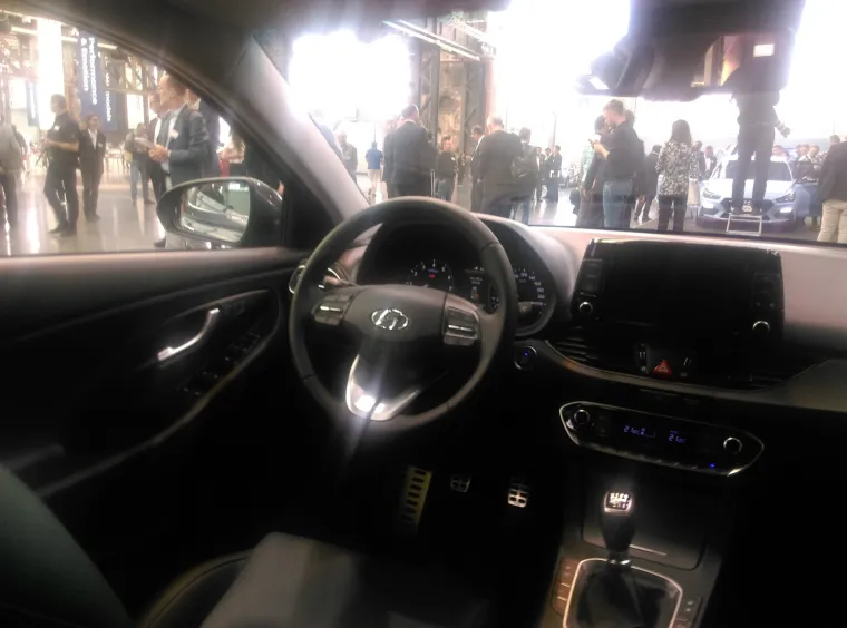 NET.HR NA SVJETSKOJ PREMIJERI HYUNDAIJA I30 N: Snažni Korejac napada poziciju legendarnog Golfa GTI