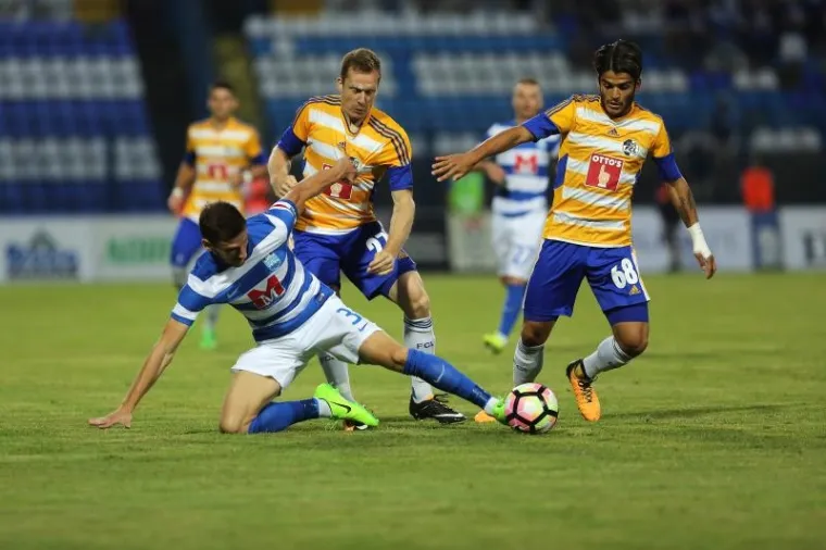 &Scaron;UKER I VLAOVIĆ U GRADSKOM VRTU: Pogledajte ludu atmosferu na utakmici s Luzernom