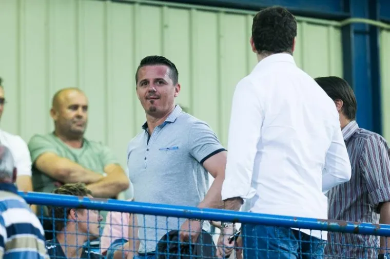 &Scaron;UKER I VLAOVIĆ U GRADSKOM VRTU: Pogledajte ludu atmosferu na utakmici s Luzernom