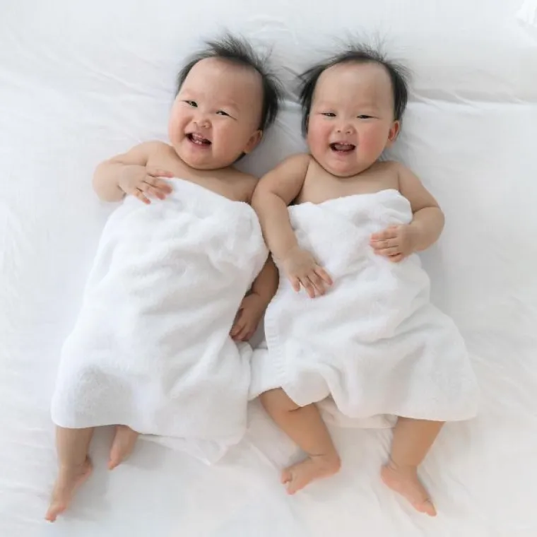 Prekrasne blizanke osvojile su Instagram - a ni mi im ne možemo odoljeti