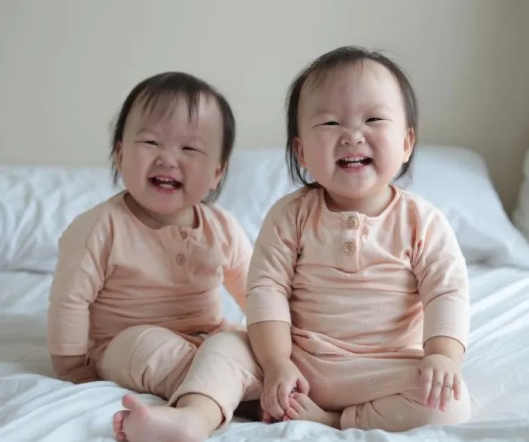 Prekrasne blizanke osvojile su Instagram - a ni mi im ne možemo odoljeti