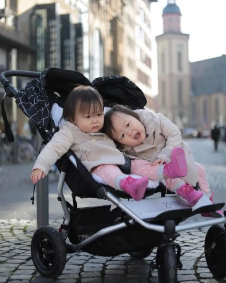 Prekrasne blizanke osvojile su Instagram - a ni mi im ne možemo odoljeti