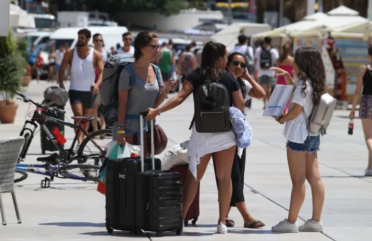 PARTI MOŽE POČETI! Ljubitelji zabave sa svih strana svijeta polako okupiraju Split u i&scaron;čekivanju Ultre