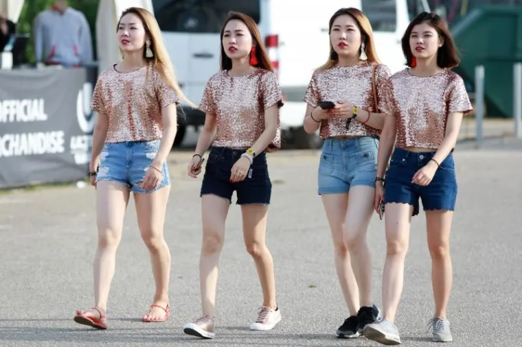 PARTIJANERI NAVALILI NA STADION: Vijore se zastave sa svih strana svijeta, evo tko je sve stigao na Ultru