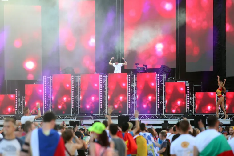 Posjetitelji uživaju u petom izdanju Ultra Europe Festivala na splitskom stadionu Poljud