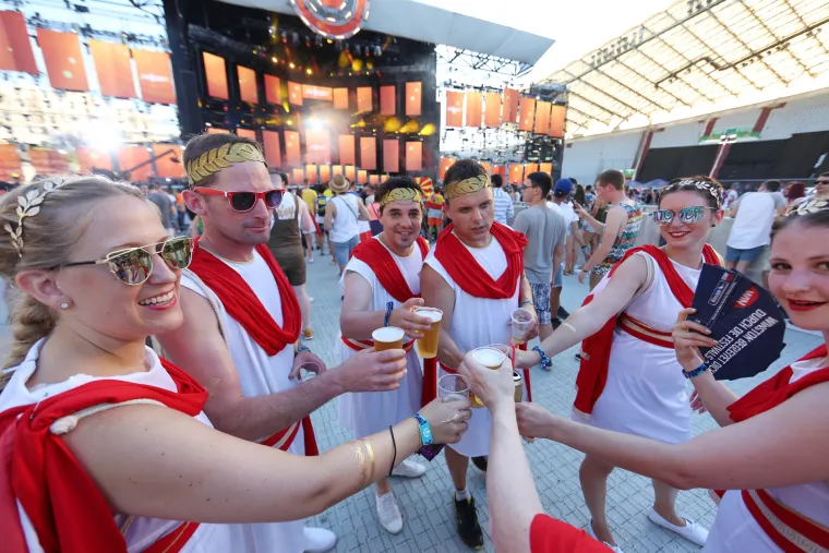 Posjetitelji uživaju u petom izdanju Ultra Europe Festivala na splitskom stadionu Poljud