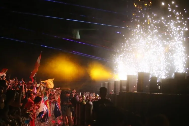 PRVA VEČER ULTRE, NAJBOLJEG PARTYJA U ZEMLJI: Pogledajte najatraktivnije trenutke spektakularne zabave na splitskom Poljudu