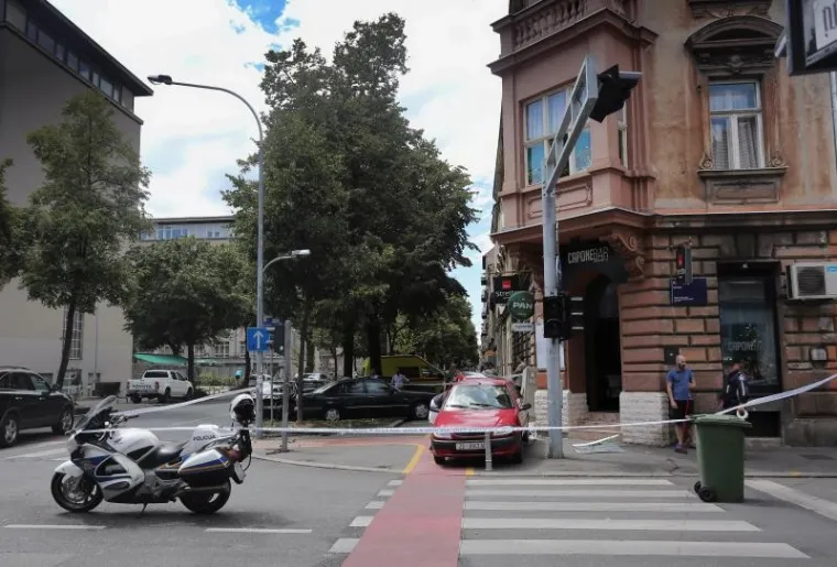 DJEČAK POGINUO U CENTRU ZAGREBA: Sudarila se dva automobila na križanju Klaićeve i Kačićeve