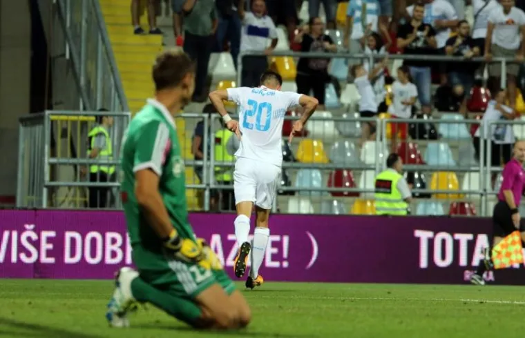 LUDNICA NA RUJEVICI: Osjetite da&scaron;ak atmosfere s prve utakmice prvaka u novoj sezoni