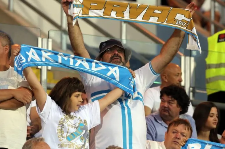 LUDNICA NA RUJEVICI: Osjetite da&scaron;ak atmosfere s prve utakmice prvaka u novoj sezoni