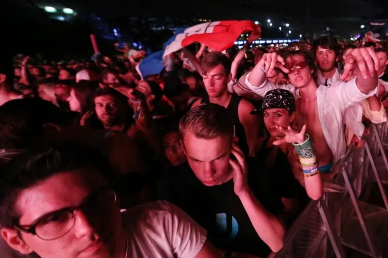 Pogledajte kako su se u drugoj noći festivala zabavljali partijaneri, DJ-i napravili ludilo