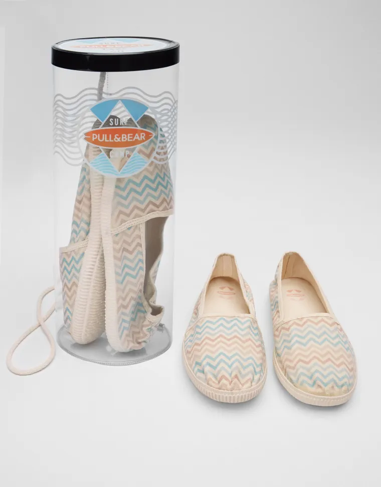 Lagane ravne cipele, Pull&amp;Bear, 119,90 kuna (snižene sa 169,90 kuna)