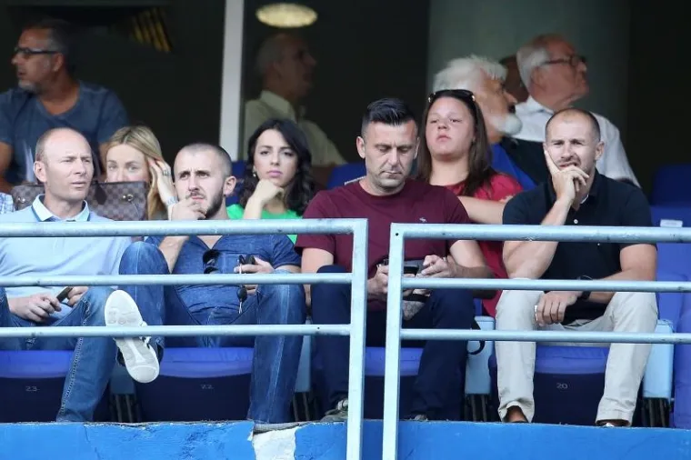 TORCIDA POHARALA MAKSIMIRSKI JUG: Pogledajte kakva je bila atmosfera u derbiju s Lokomotivom