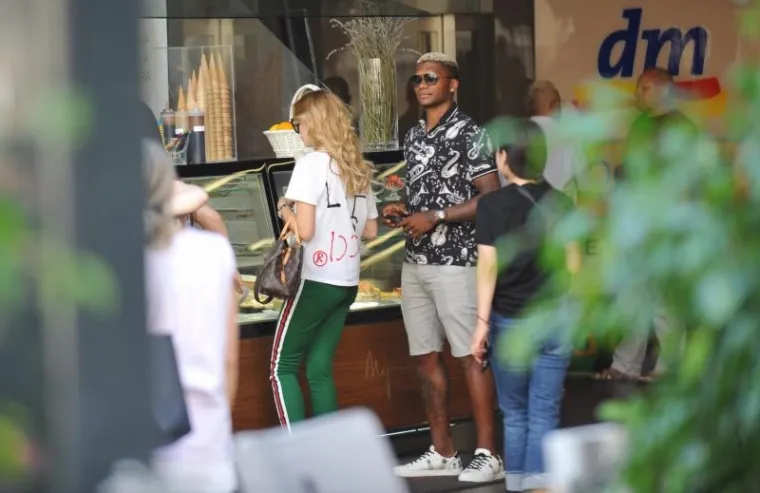 ZALJUBLJENI DAN NA ZAGREBAČKOJ &Scaron;PICI: Zgodna zaručnica Dinamovog Čileanca pozirala na Cvjetnom trgu