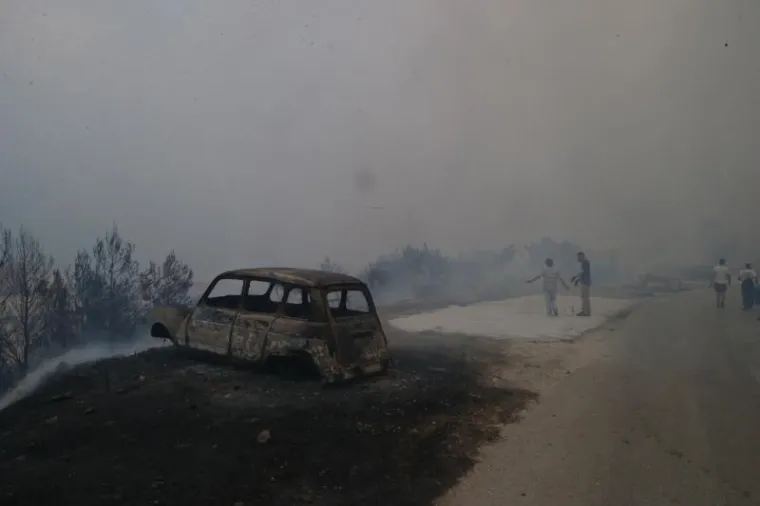 Stra&scaron;ni prizori iz Mravinaca nakon prolaska vatrene stihije