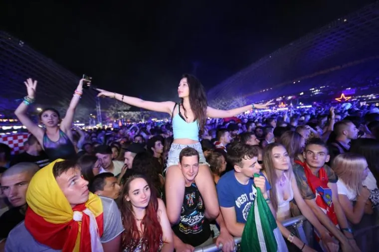 TREĆA VEČER LUDOG PROVODA U SPLITU: Ovako se partijalo na posljednjoj večeri Ultre