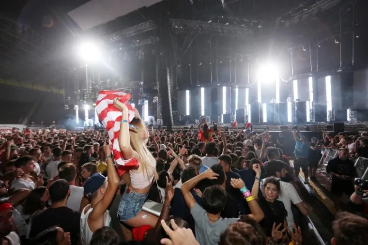 TREĆA VEČER LUDOG PROVODA U SPLITU: Ovako se partijalo na posljednjoj večeri Ultre