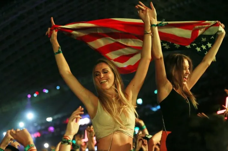 TREĆA VEČER LUDOG PROVODA U SPLITU: Ovako se partijalo na posljednjoj večeri Ultre