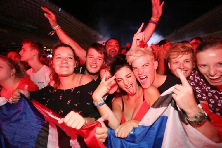 TREĆA VEČER LUDOG PROVODA U SPLITU: Ovako se partijalo na posljednjoj večeri Ultre