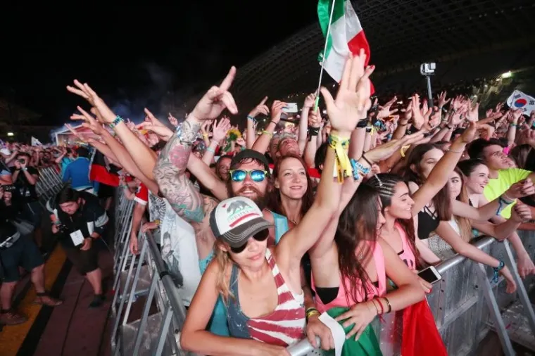 TREĆA VEČER LUDOG PROVODA U SPLITU: Ovako se partijalo na posljednjoj večeri Ultre