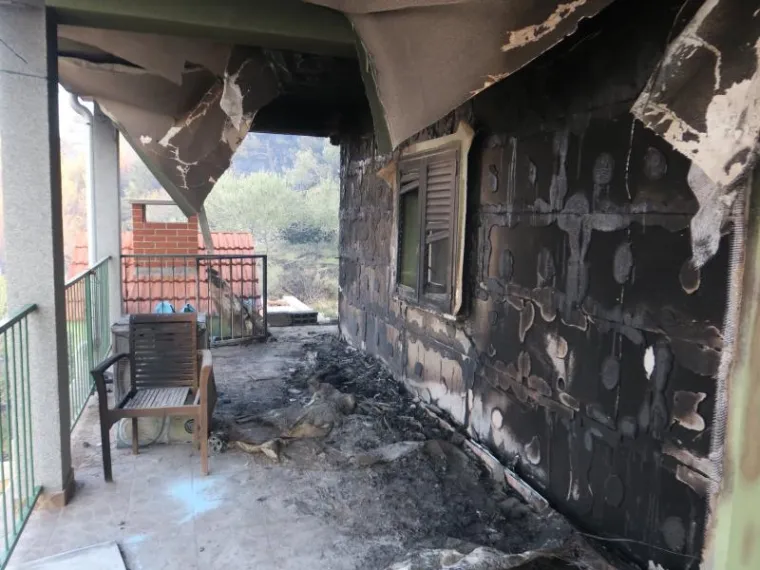 POŽAR POHARAO I KUĆE: Vatrogasci se cijelu noć borili s vatrenom stihijom u mjestu Donje Sitno