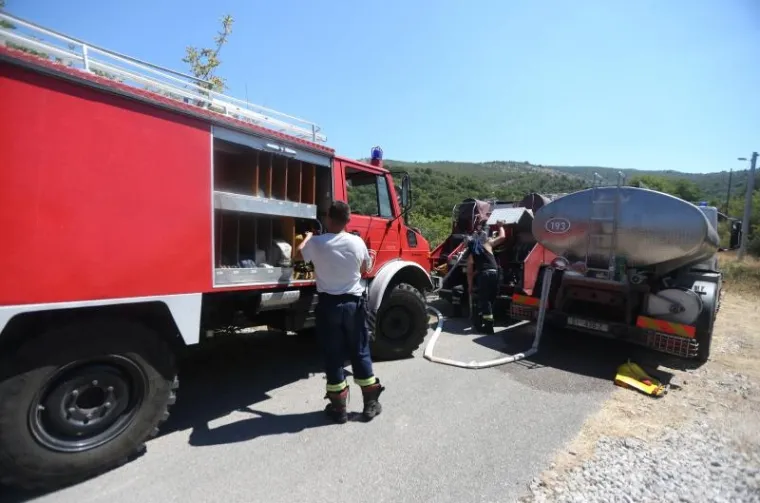 DAN NAKON KATASTROFALNE BUKTINJE: Pogledajte sablasne prizore kraj Perkovića
