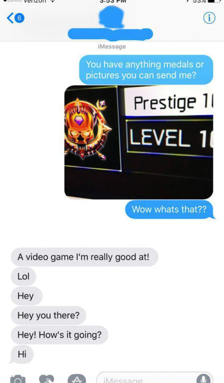 MISLILA DA SE DOPISUJE S MARINCEM PA MU POSLALA GOLE FOTKE: S druge strane je zapravo bio Call of Duty 'veteran'...