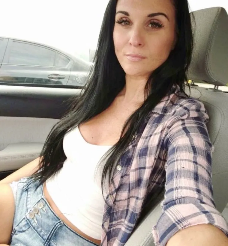 One se ne čak ni na +40 ne odvajaju od flanelastih ko&scaron;ulja. OK, možda ne oblače, ali tu su negdje...