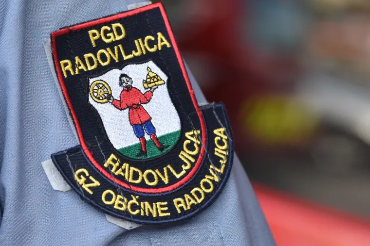 Hvalevrijedna pomoć susjeda: DVD Tisno dobio bogatu donaciju od kolega iz Slovenije