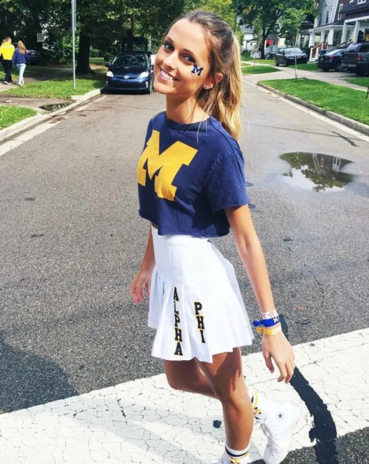 I TREĆA ŽUPANIJSKA LIGA BI BILA GLEDANA:  Zbog ovih navijačica tribine su uvijek pune