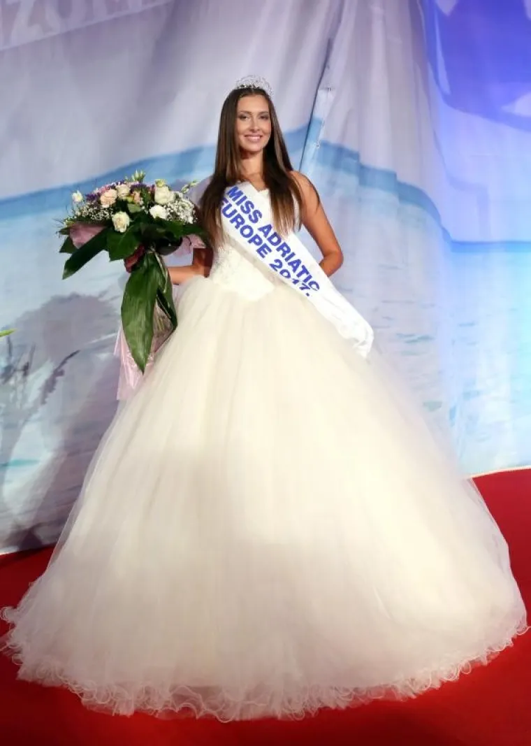ODABRANA MISS ADRIATIC EUROPE 2017.: Pogledajte prekrasnu Makedonku koja je odnijela pobjedu