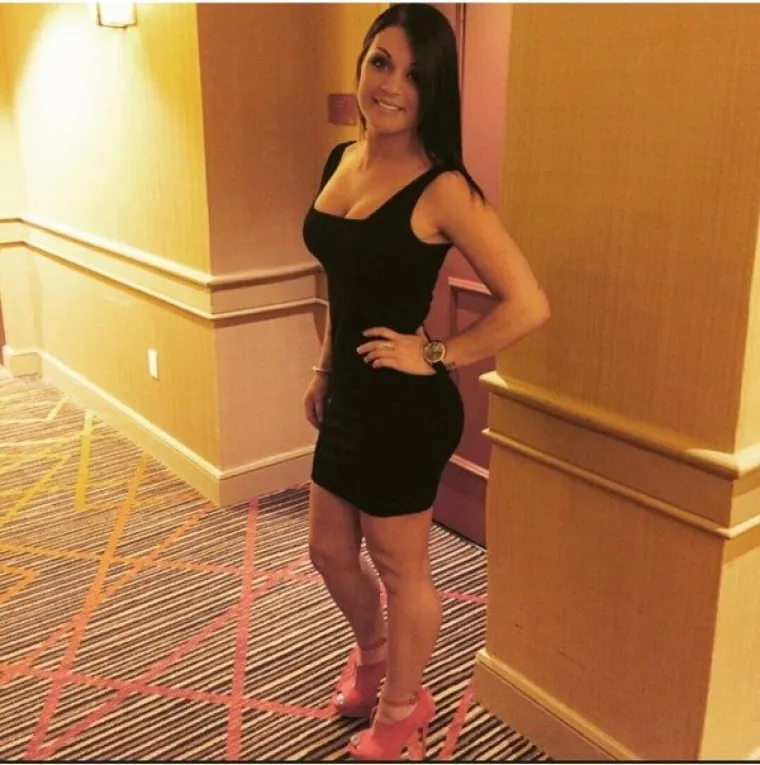 KRPICE ZA IZLAZAK: One misle da im savr&scaron;eno stoji, drugi se pitaju 'a gdje je tu haljina'