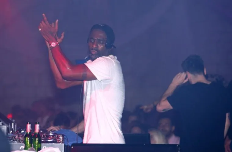 SPEKTAKL U DUBROVNIKU: Poznati hollywoodski glumac preuzeo DJ pult i oduševio legendarni Revelin