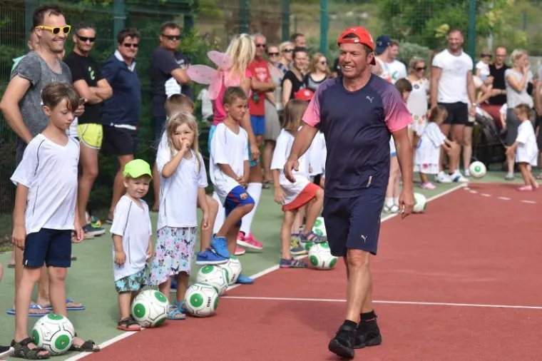 LEGENDARNI NIJEMAC LJETUJE U HRVATSKOJ: Slavni Matthaus i tijekom odmora pokazao da ne može bez nogometa