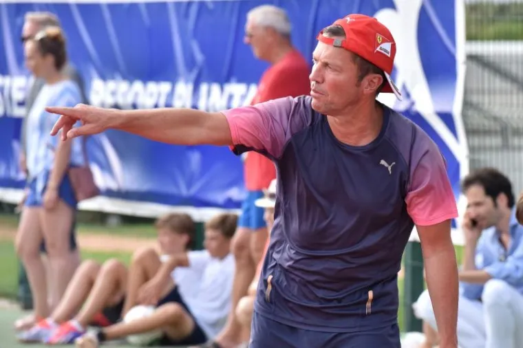 LEGENDARNI NIJEMAC LJETUJE U HRVATSKOJ: Slavni Matthaus i tijekom odmora pokazao da ne može bez nogometa