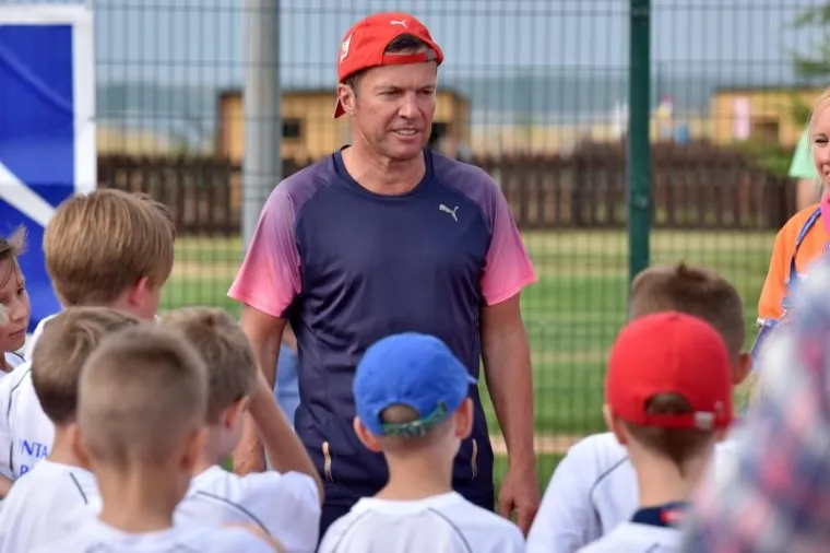 LEGENDARNI NIJEMAC LJETUJE U HRVATSKOJ: Slavni Matthaus i tijekom odmora pokazao da ne može bez nogometa