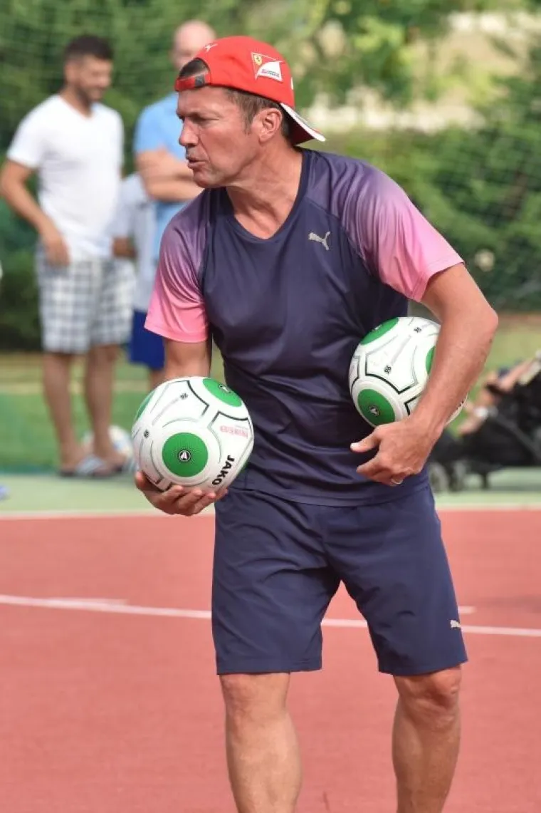 LEGENDARNI NIJEMAC LJETUJE U HRVATSKOJ: Slavni Matthaus i tijekom odmora pokazao da ne može bez nogometa