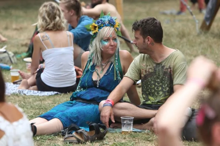 FESTIVAL PSIHODELIČNE GLAZBE: Na obale Mrežnice stiglo 6000 ljudi iz cijelog svijeta