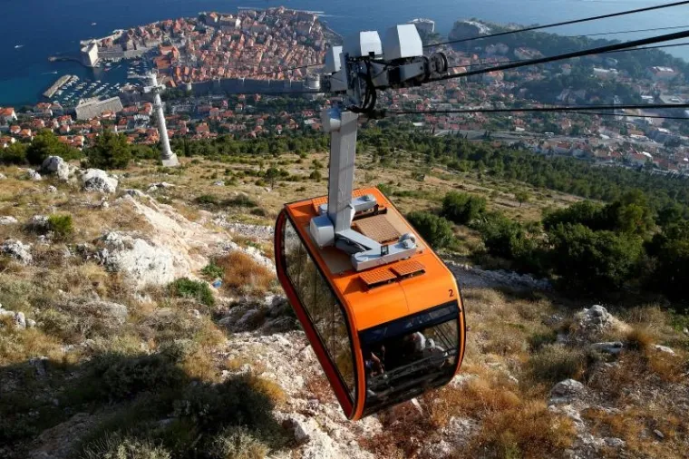 DUBROVNIK OPET RUŠI REKORDE: Ovaj ćete pogled platiti 140 kuna, a možete i postati lik iz 'Igre prijestolja'