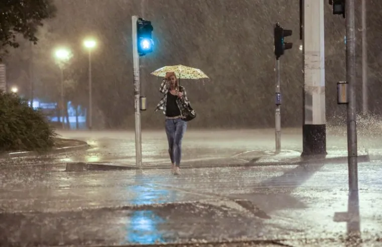 JAKO GRMLJAVINSKO NEVRIJEME: Nova oluja i ki&scaron;a na &scaron;irem zagrebačkom području