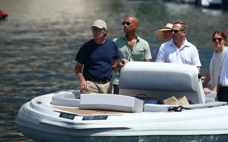 UDOVICA STEVEA JOBSA KRSTARI JADRANOM: U dru&scaron;tvu dečka pro&scaron;etala Dubrovnikom, dočekala je kći Eve