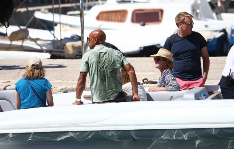 UDOVICA STEVEA JOBSA KRSTARI JADRANOM: U dru&scaron;tvu dečka pro&scaron;etala Dubrovnikom, dočekala je kći Eve