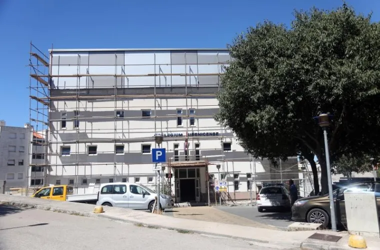 &Scaron;ibenik: Radnik poginuo na gradili&scaron;tu zgrade Veleučili&scaron;ta