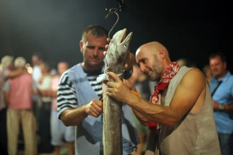 CIJELI SE GRAD VRATIO U PRO&Scaron;LOST: Počela je 15. Rabska fjera, pogledajte najkreativnije kostime