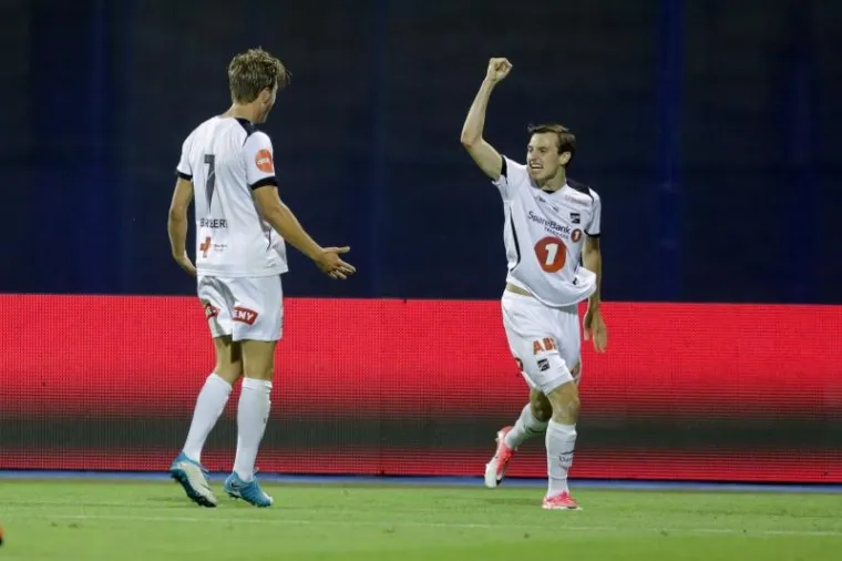 MODRI OTVORILI EUROPSKU SEZONU: Osjetite dašak atmosfere s Maksimira