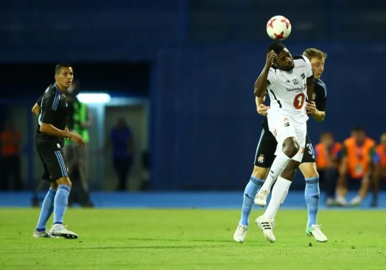 MODRI OTVORILI EUROPSKU SEZONU: Osjetite dašak atmosfere s Maksimira