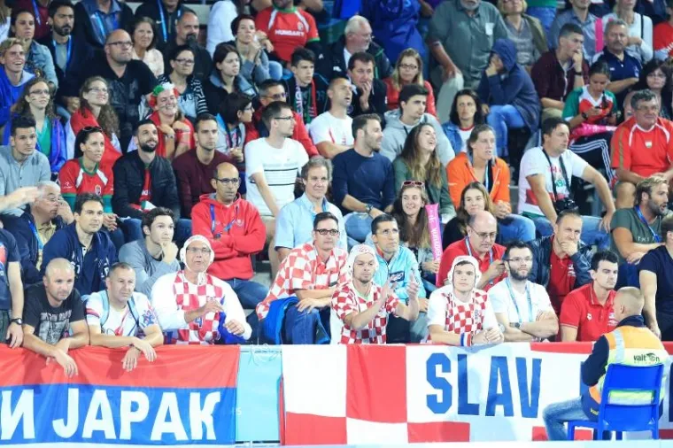 LUDNICA U MAĐARSKOJ: Pogledajte kako je izgledala velika pobjeda Barakuda protiv Srbije