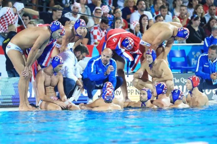 LUDNICA U MAĐARSKOJ: Pogledajte kako je izgledala velika pobjeda Barakuda protiv Srbije