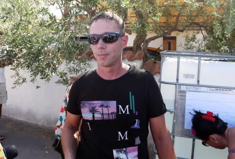 KAOS U TURISTIČKOM SREDIŠTU: Dio Vodica već tri dana bez pitke vode, turisti odlaze ranije